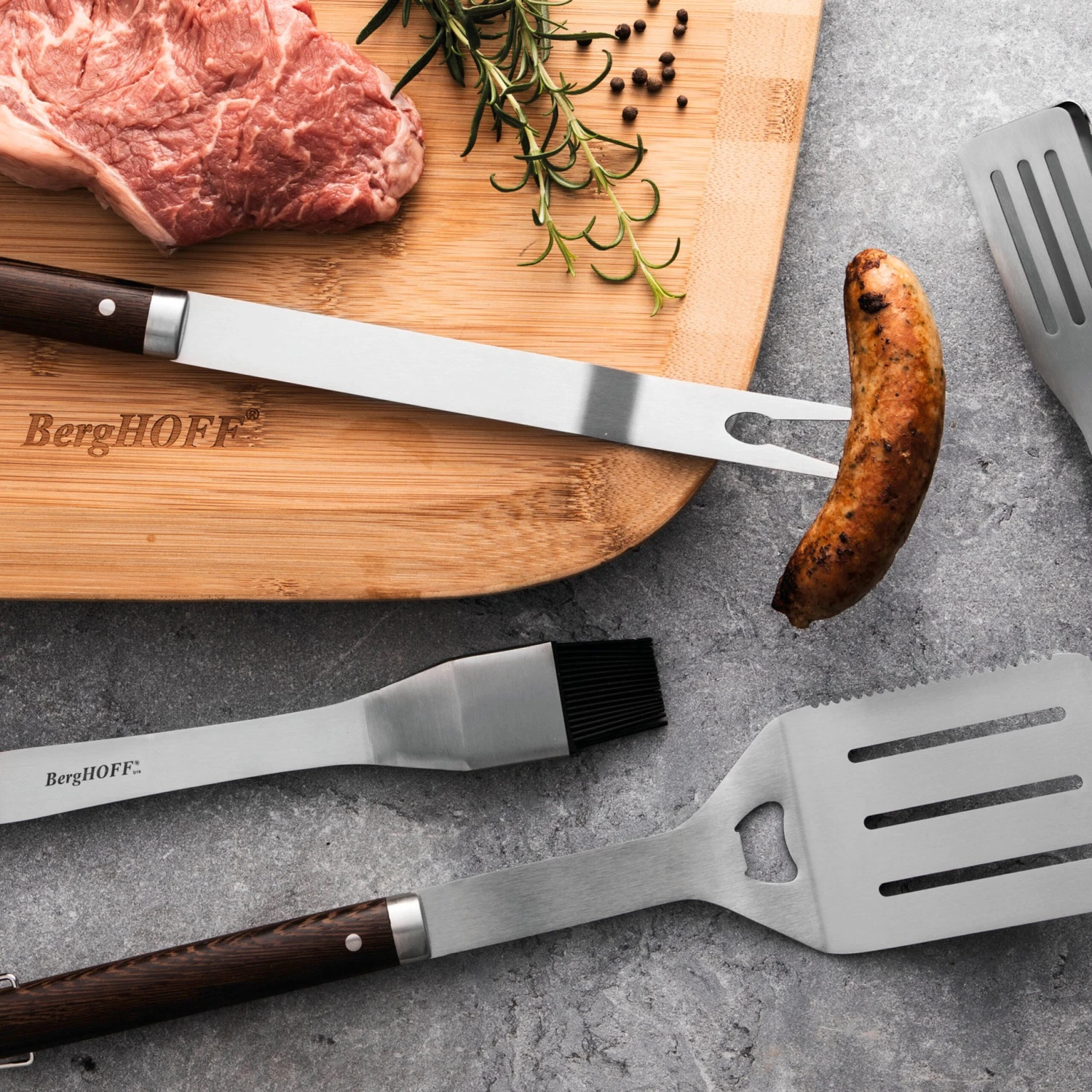 BergHOFF Essentials 16.5" Brush With Wood Handle 4 BergHOFF Essentials 16.5" Brush With Wood Handle - Image 2