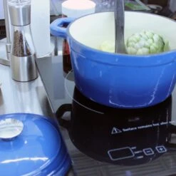 BergHOFF Neo 5Pc Cast Iron Cookware Set, Blue -BergHOFF Shop 2220201 5 5c819cf0 4d41 4bc3 b86b ac46def298d5