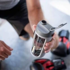 BergHOFF Leo To Go Shaker Bottle With Powder Compartment 16.9oz -BergHOFF Shop 3950227 4