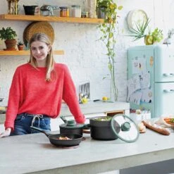 BergHOFF Forest Non-stick Cast Aluminum Stockpot 10", 5.9qt. With Glass Lid -BergHOFF Shop 3950400 6