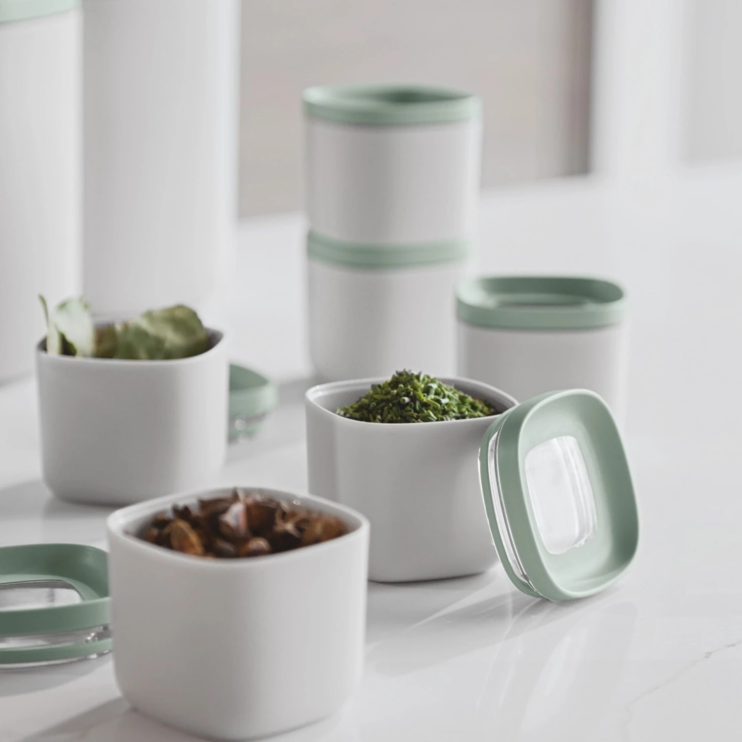 BergHOFF Balance 6Pc Covered Food Container Set 5.4oz. 5 BergHOFF Balance 6Pc Covered Food Container Set 5.4oz. - Image 3