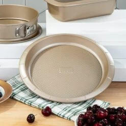 BergHOFF Balance Non-stick Carbon Steel Pie Pan 12.5" -BergHOFF Shop 3950549 06 aa4bf0ad 47ce 4bb6 b9d4 502a5aaa8210