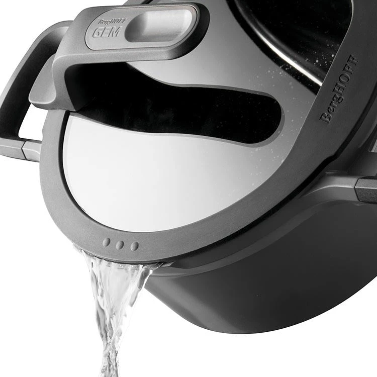 BergHOFF Gem 6.25" Non-Stick Covered Casserole, 1.1-Quart 4 BergHOFF Gem 6.25" Non-Stick Covered Casserole, 1.1-Quart - Image 2