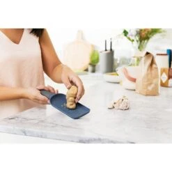 BergHOFF Leo Three-Piece Cut And Grate Prep Set -BergHOFF Shop 764158 2