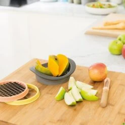 BergHOFF Leo 7" Stainless Steel All-in-One Slicer Four-Piece Set -BergHOFF Shop 764201 2