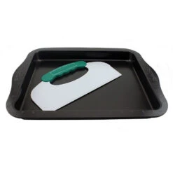 BergHOFF Perfect Slice Two-Piece 14" Cookie Sheet With Slicing Tool