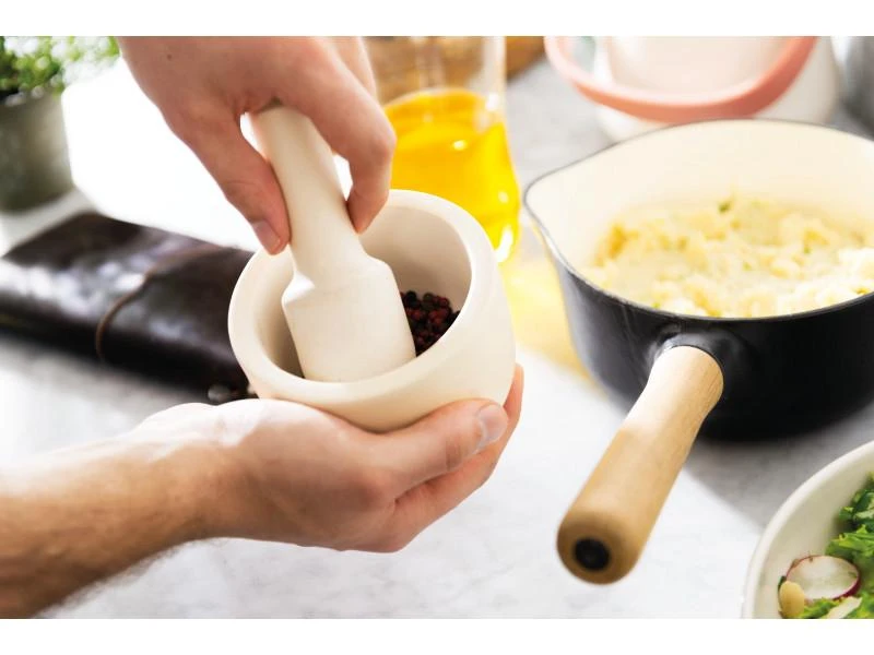 BergHOFF Leo 3Pc 4.25" Stoneware Mortar Pestle 4 BergHOFF Leo 3Pc 4.25" Stoneware Mortar Pestle - Image 2